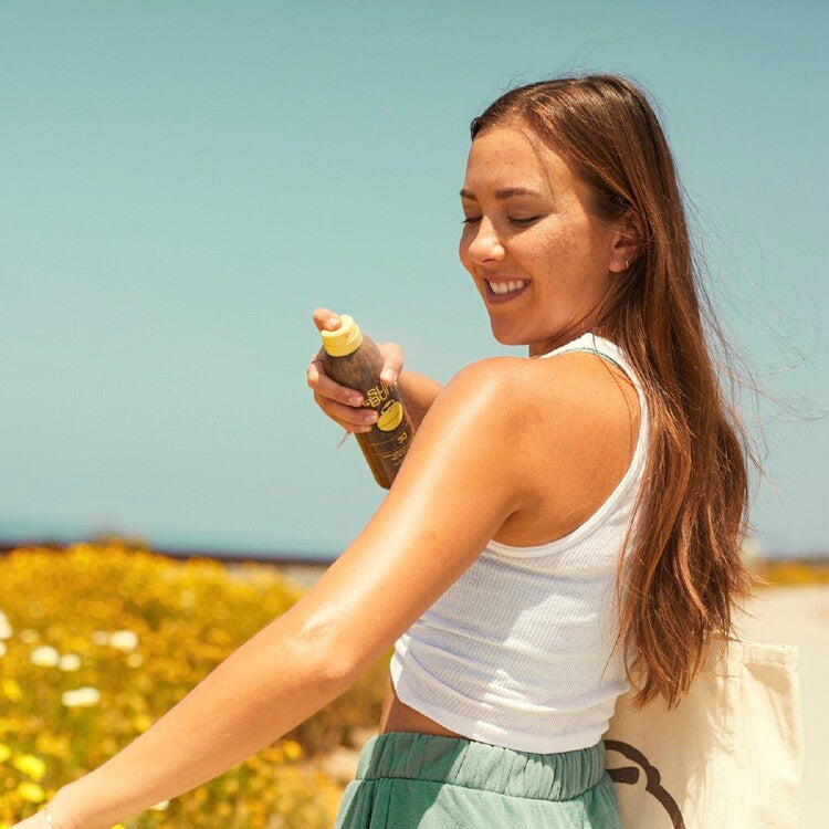 Sun Bum PREMIUM MOISTURISING SPF30 SUNSCREEN SPRAY