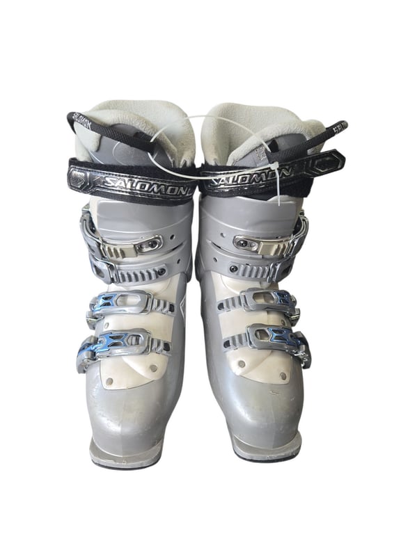 SALOMON IRONY 4